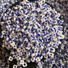 Load image into Gallery viewer, 8/0 Ghanaian Recycled Glass Seed Beads