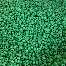 Load image into Gallery viewer, 400g Pack 8/0 Seed Beads
