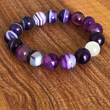 Load image into Gallery viewer, Calmness + Stillness