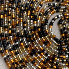 Load image into Gallery viewer, Earthiness