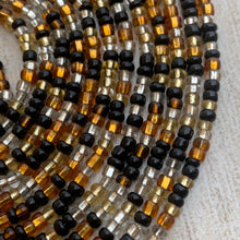 Load image into Gallery viewer, Earthiness