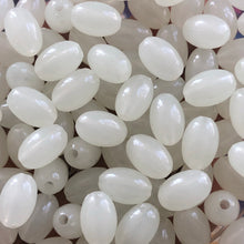 Load image into Gallery viewer, Glow In The Dark Beads