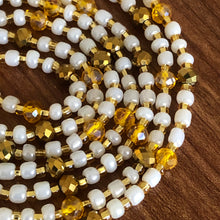 Load image into Gallery viewer, Pearl Gold Love