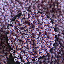 Load image into Gallery viewer, 8/0 Ghanaian Recycled Glass Seed Beads
