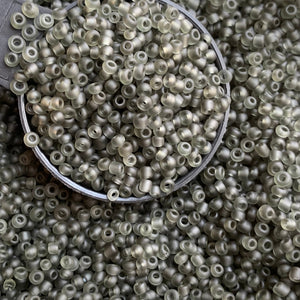 100g 8/0 Matte/Frosted Seed Beads